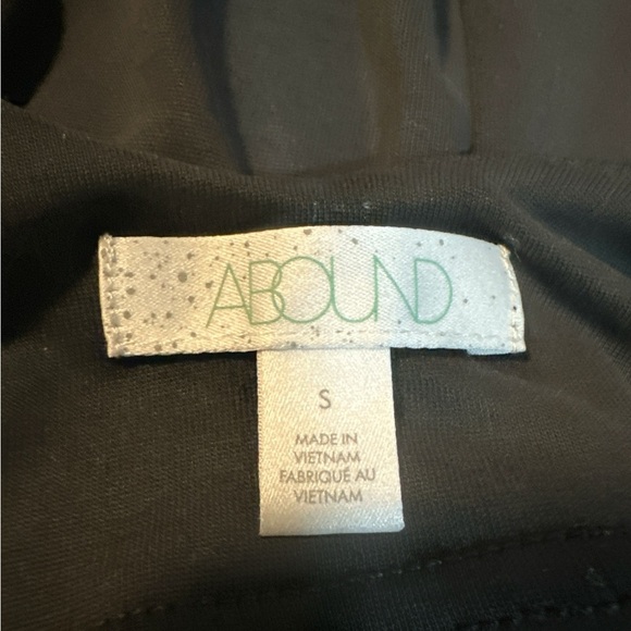 Abound Classic Black Camisole Top - Picture 3 of 7